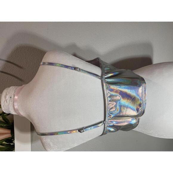 Vinaderhom Women's Metallic Crop Top- Size XL NWOT - Picture 3 of 6